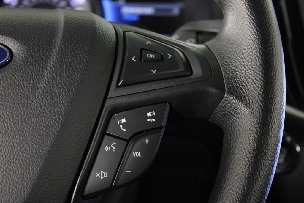 Used 2024 Ford Edge SE w/ Black Appearance Package image 24