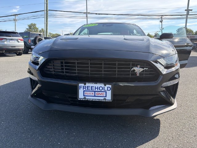 Used 2022 Ford Mustang Premium w/ 2.3L High Performance Package RWD image 31