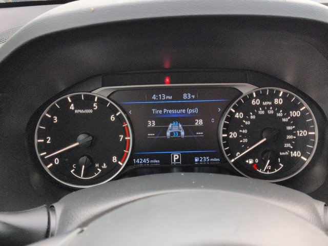 Used 2025 Nissan Altima 2.5 SV FWD image 16