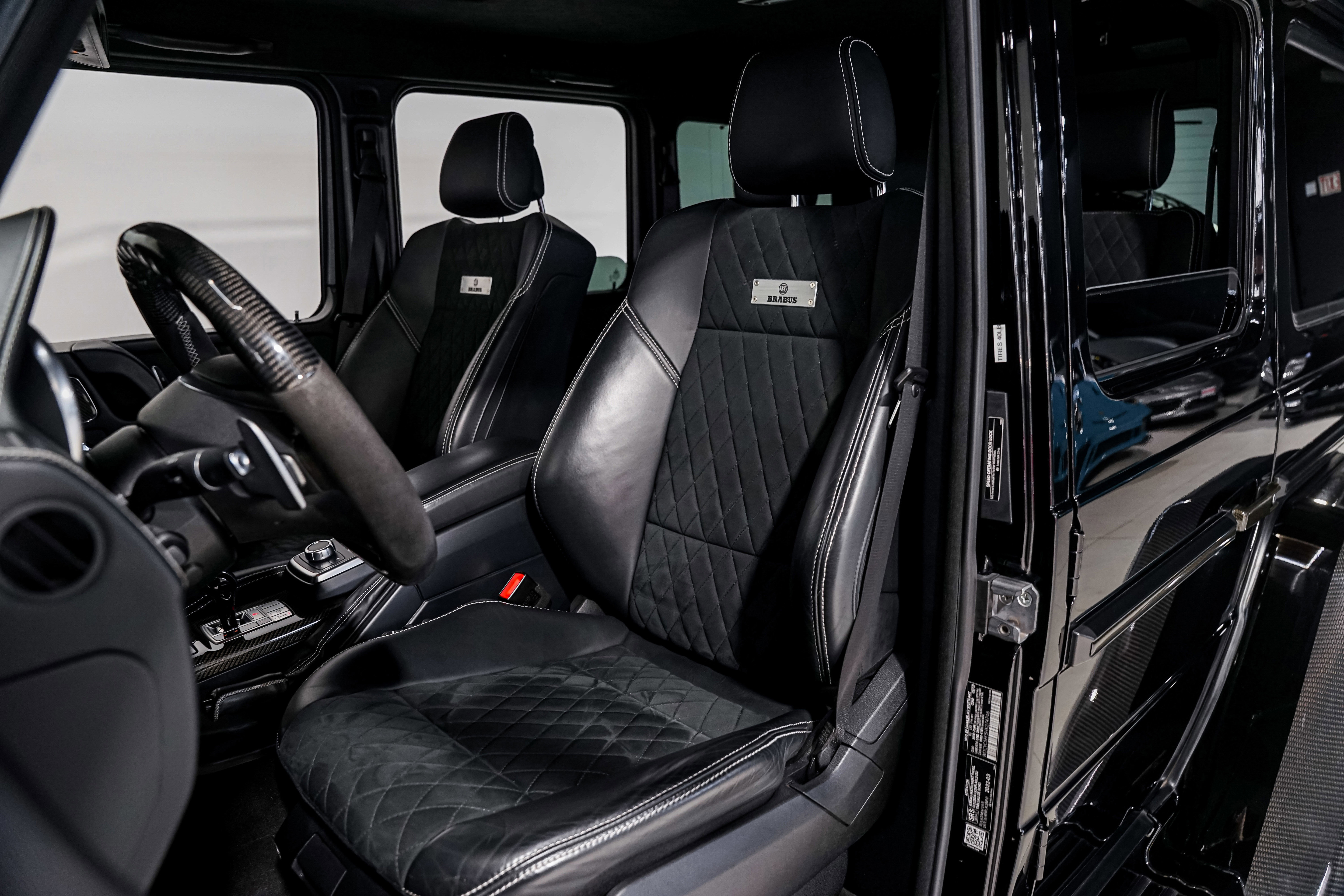 Used 2017 Mercedes-Benz G 550 Squared image 24