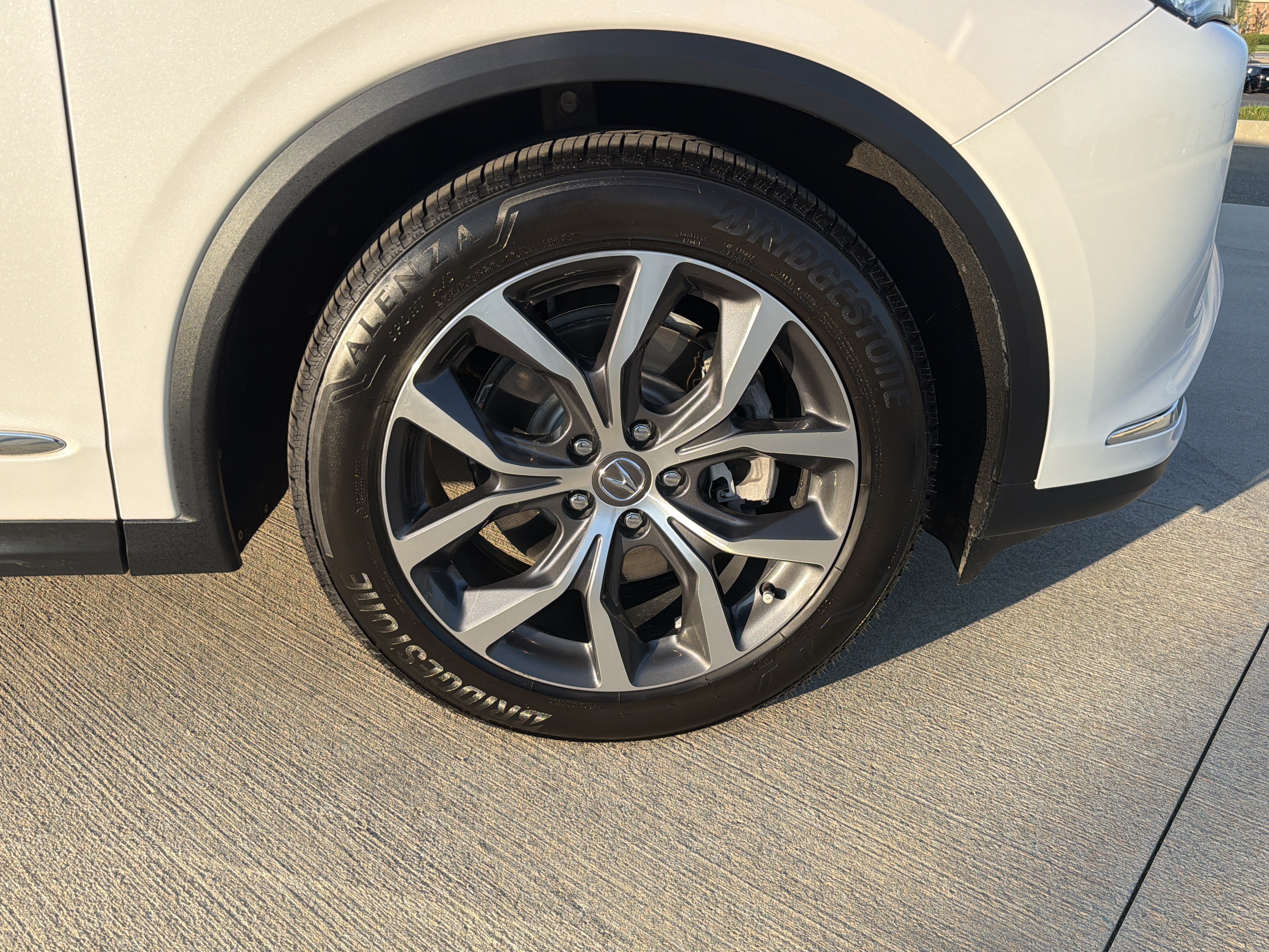 Certified 2024 Acura MDX w/ Technology Package FWD image 13