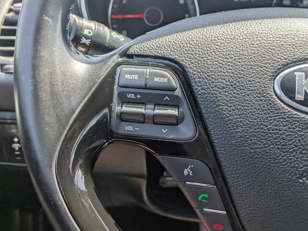 Used 2018 Kia Forte S FWD image 22
