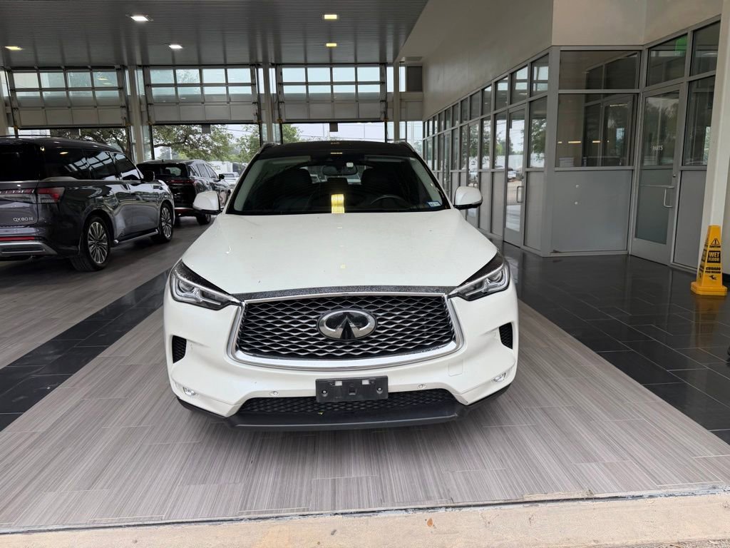 Used 2019 INFINITI QX50 Essential w/ Proactive Package FWD image 2