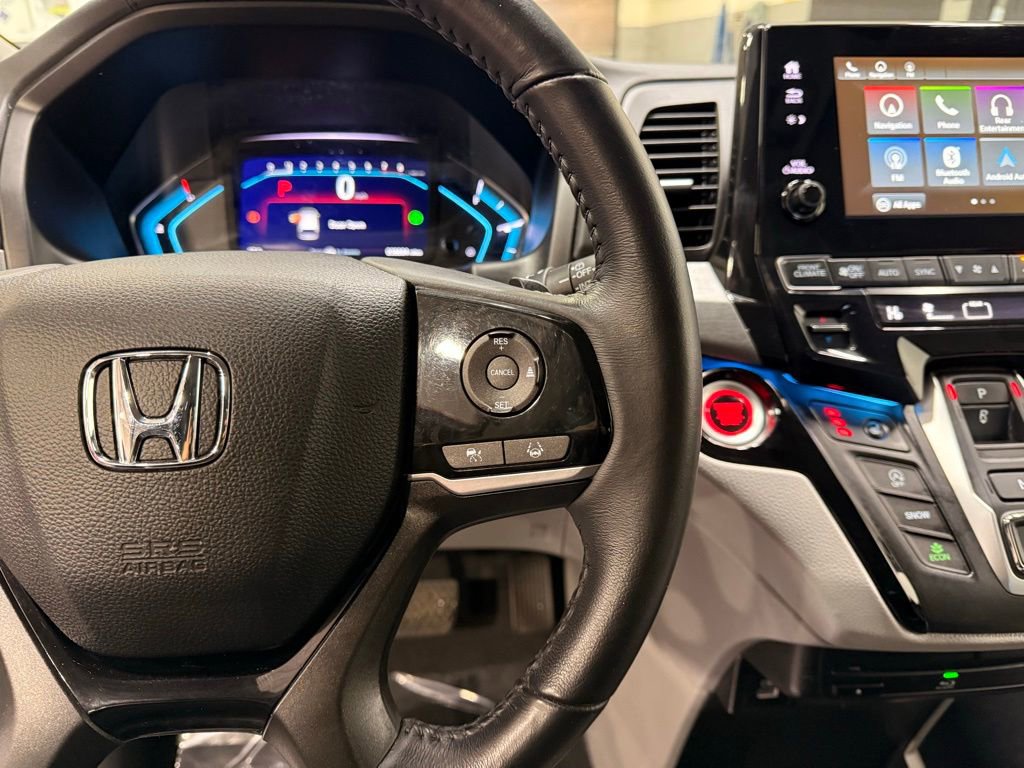Used 2023 Honda Odyssey Touring image 14