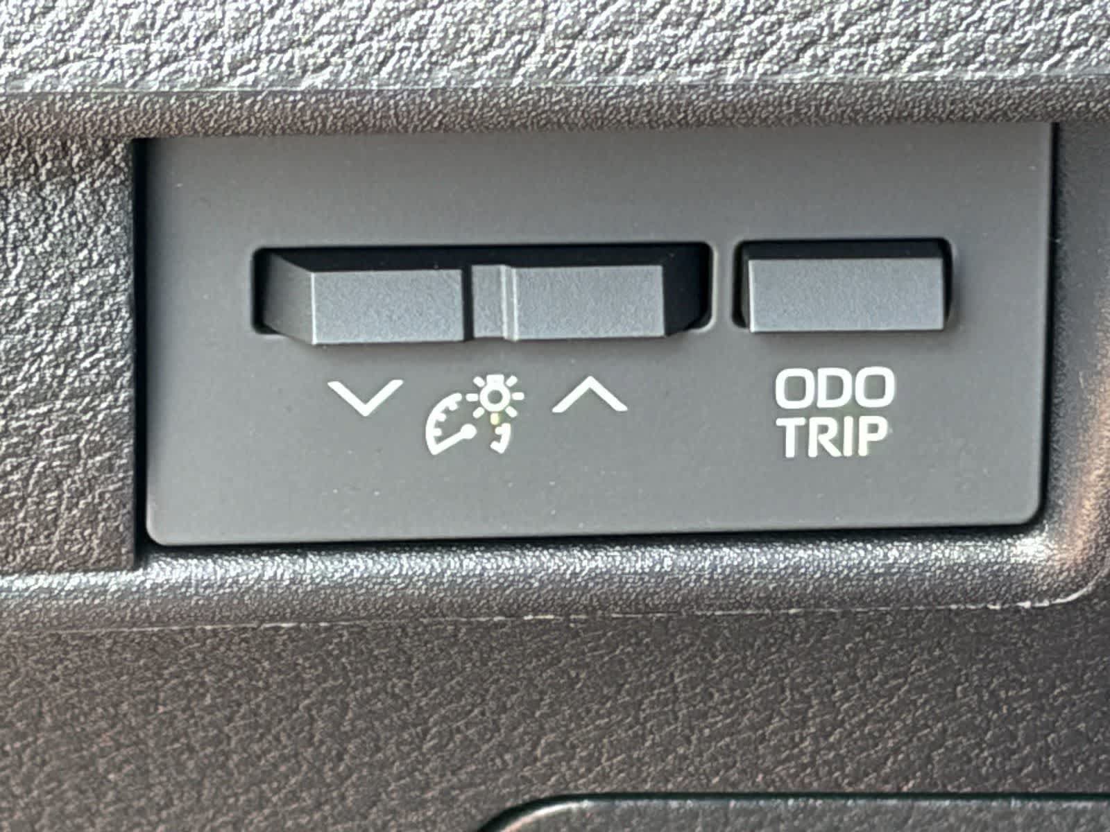 New 2026 Toyota Sienna XSE FWD image 18