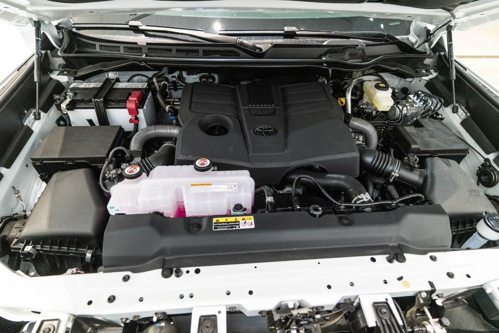 New 2026 Toyota Tundra Limited AWD/4WD image 37