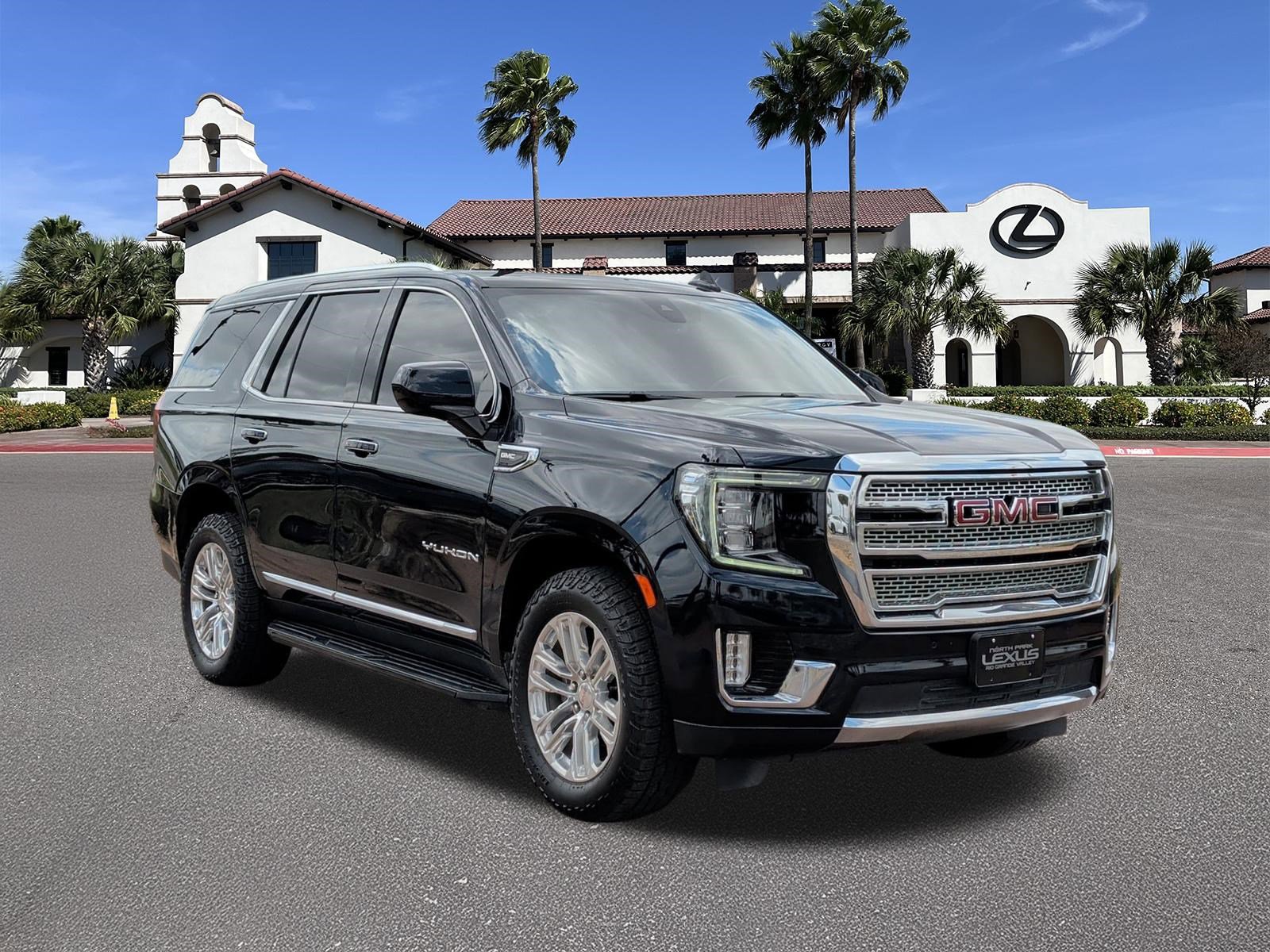 Used 2021 GMC Yukon SLT RWD image 1