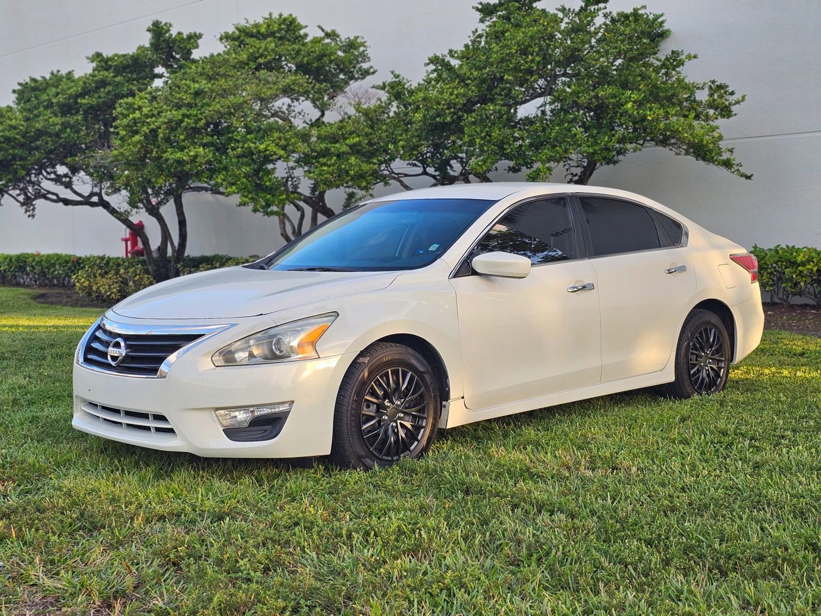 Used 2014 Nissan Altima 2.5 image 3