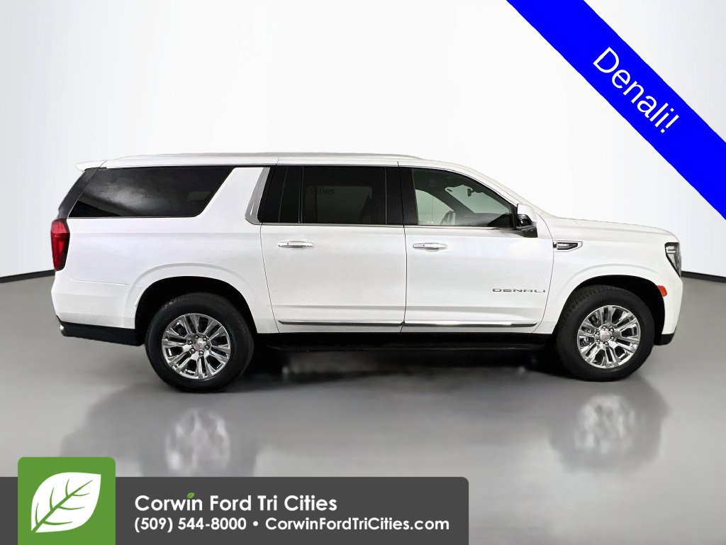 Used 2021 GMC Yukon XL Denali AWD/4WD image 19