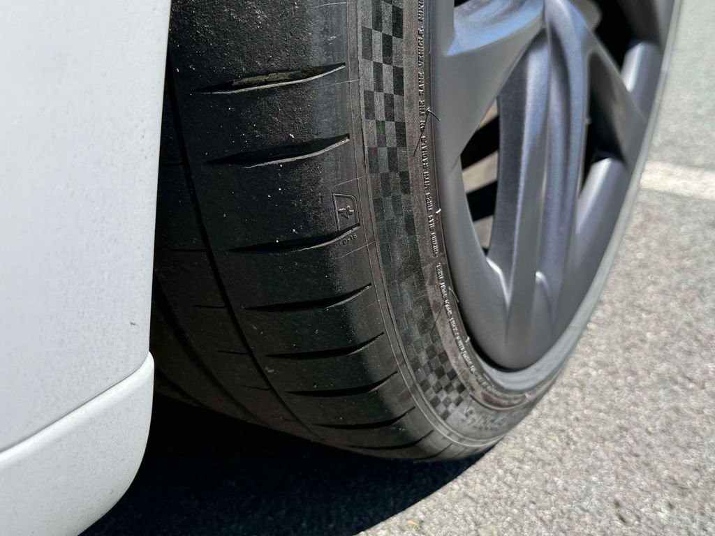 Used 2021 Tesla Model S Plaid image 12