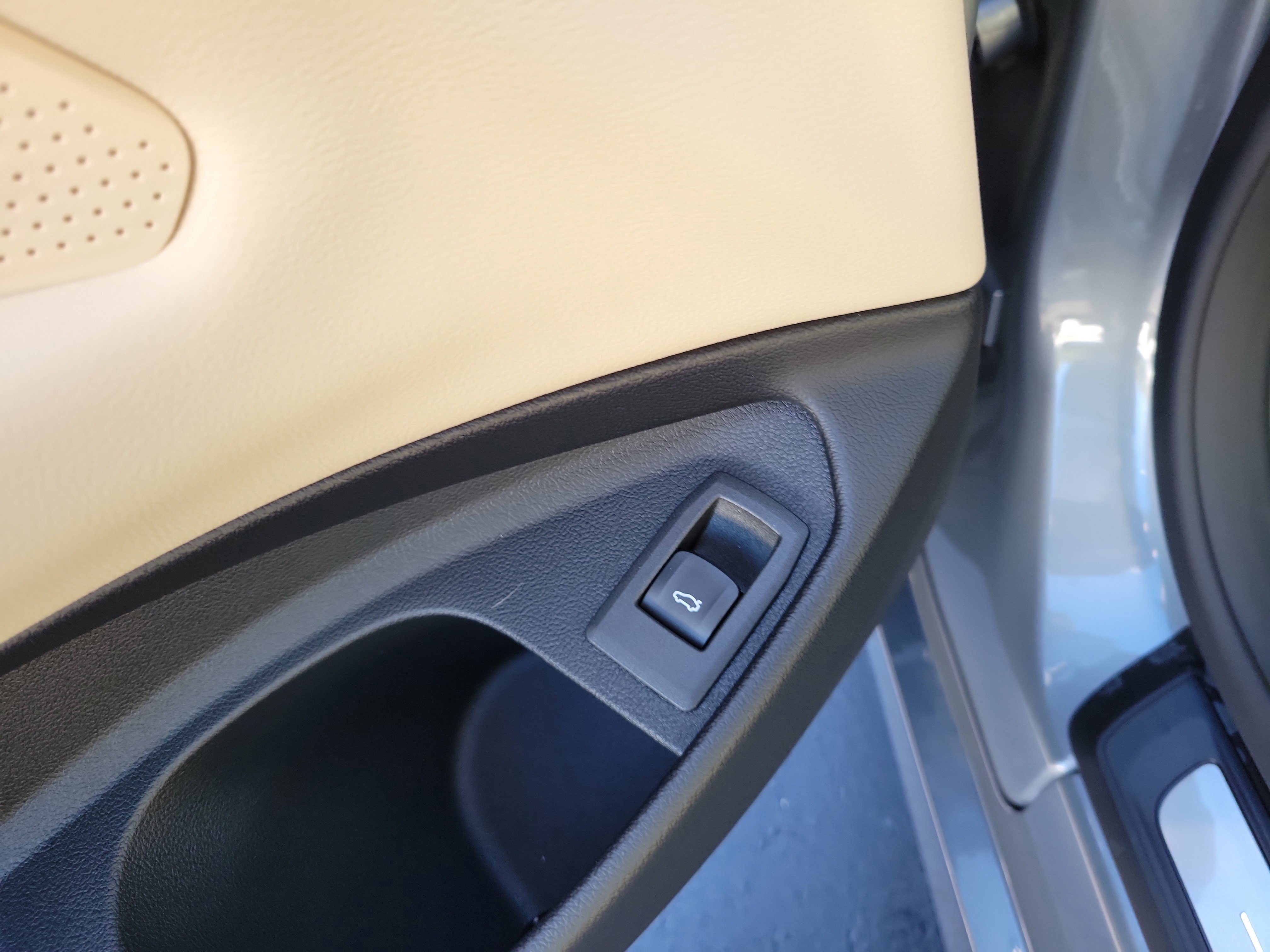 New 2026 BMW 430i Coupe w/ Parking Assistance Package image 12