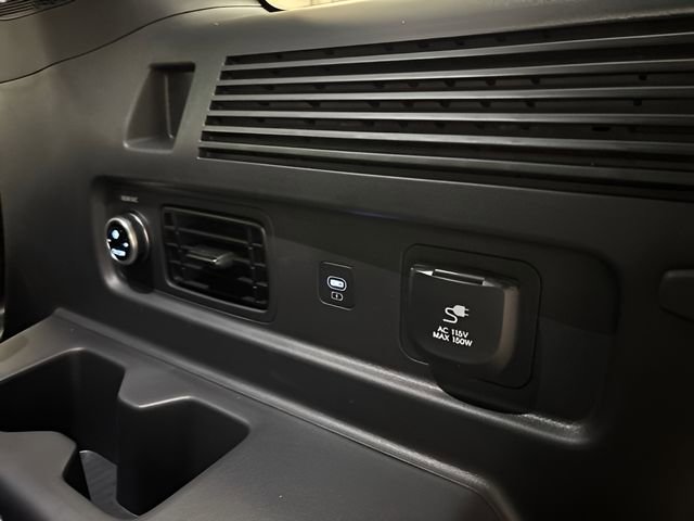 New 2026 Hyundai Santa Fe Calligraphy image 5