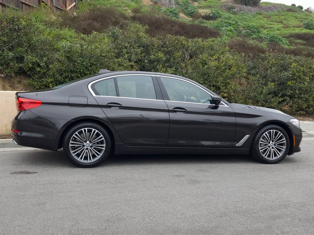 Used 2019 BMW 540i w/ Convenience Package image 4