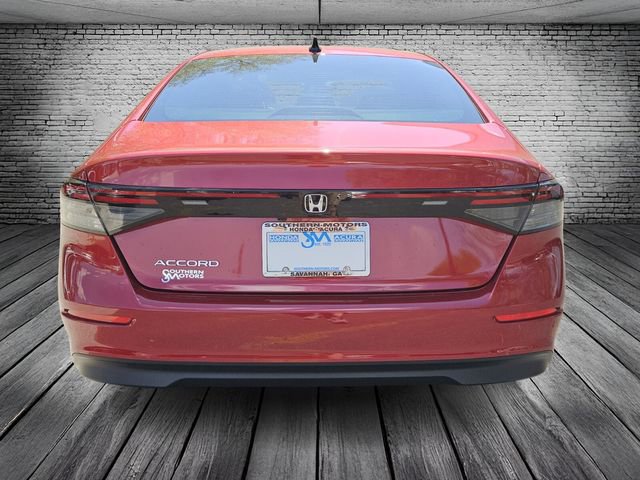 Certified 2025 Honda Accord SE image 4
