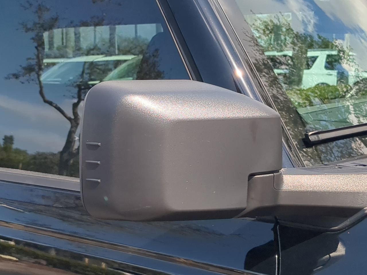 Certified 2023 Ford Bronco Black Diamond image 12