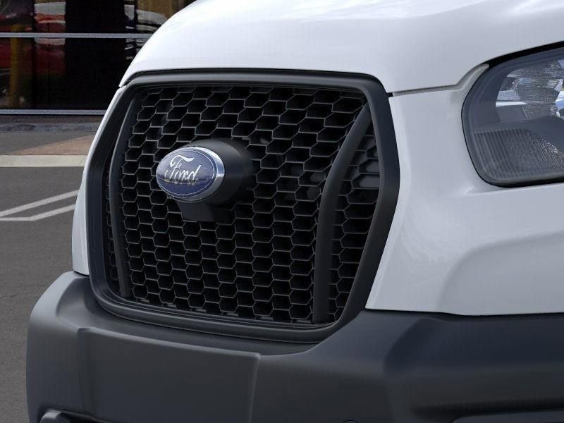 New 2025 Ford Transit 250 Low Roof RWD image 17