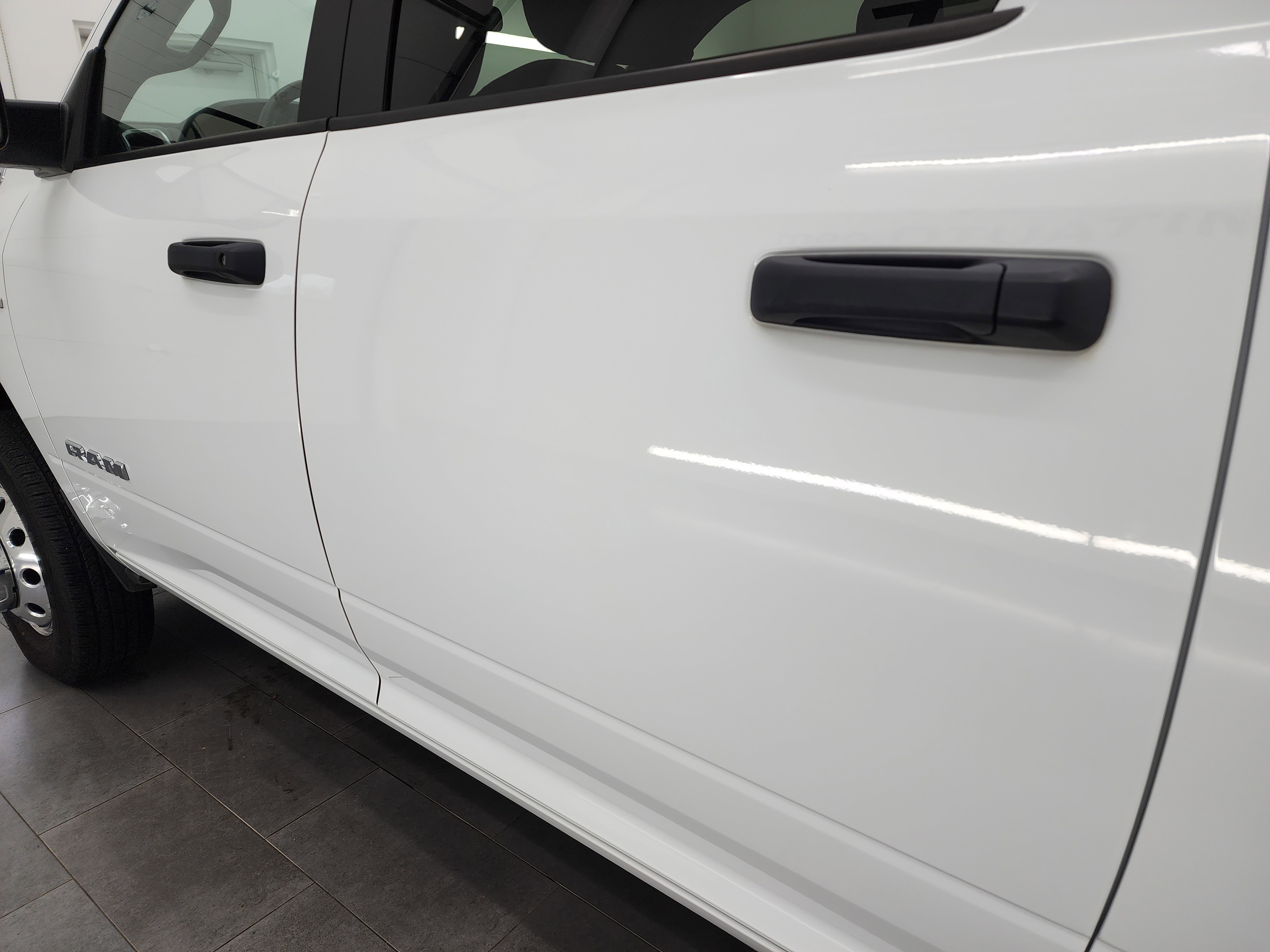 Used 2022 RAM 3500 Big Horn w/ Protection Group image 30