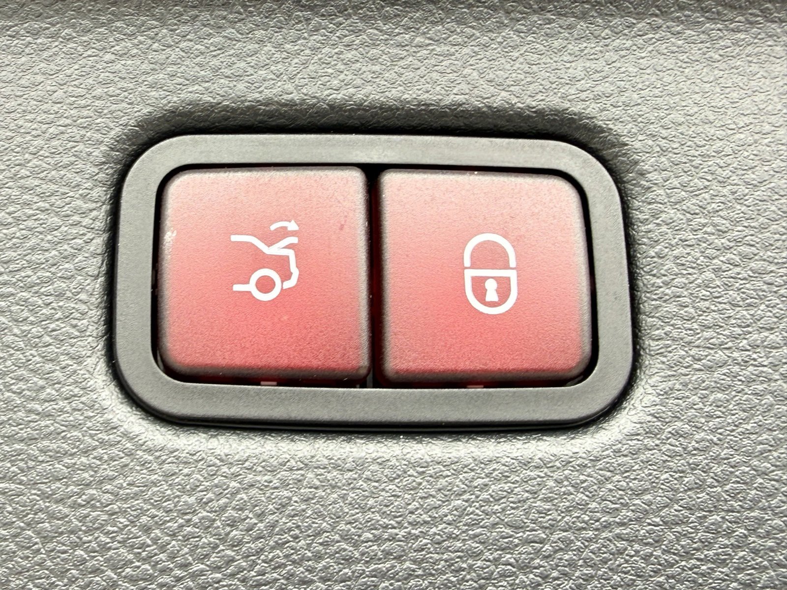 New 2026 Mercedes-Benz S 580 4MATIC Sedan image 14