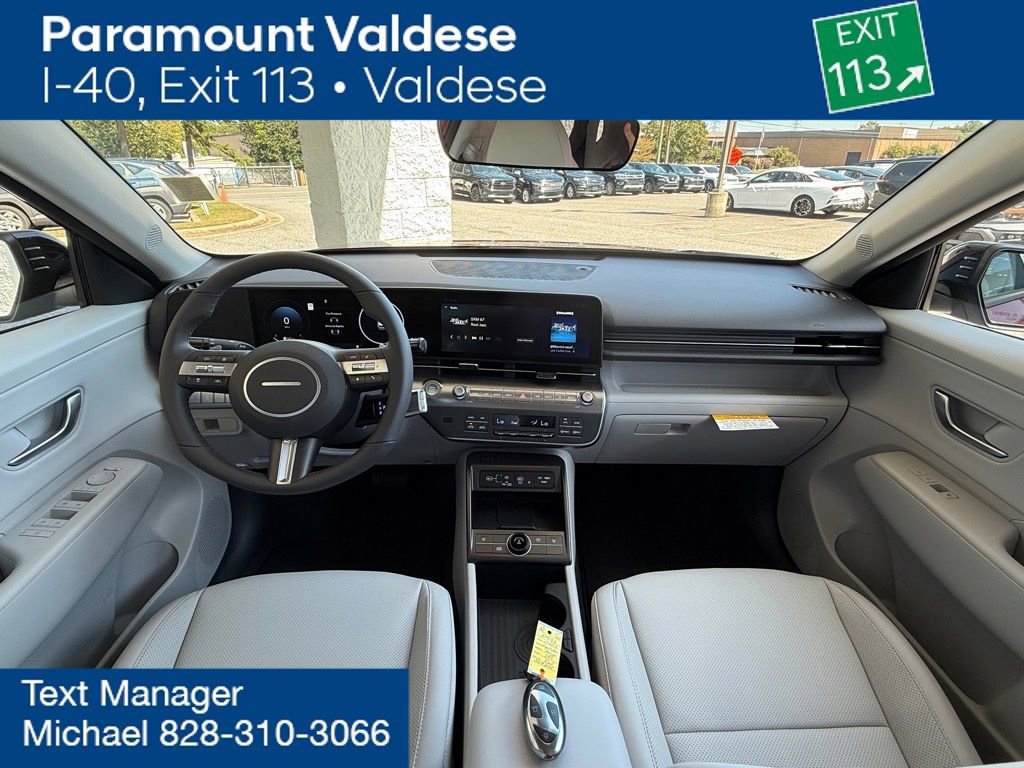 New 2026 Hyundai Kona SEL Premium image 4