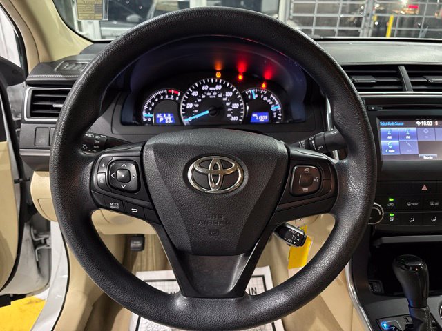 Used 2015 Toyota Camry LE FWD image 20
