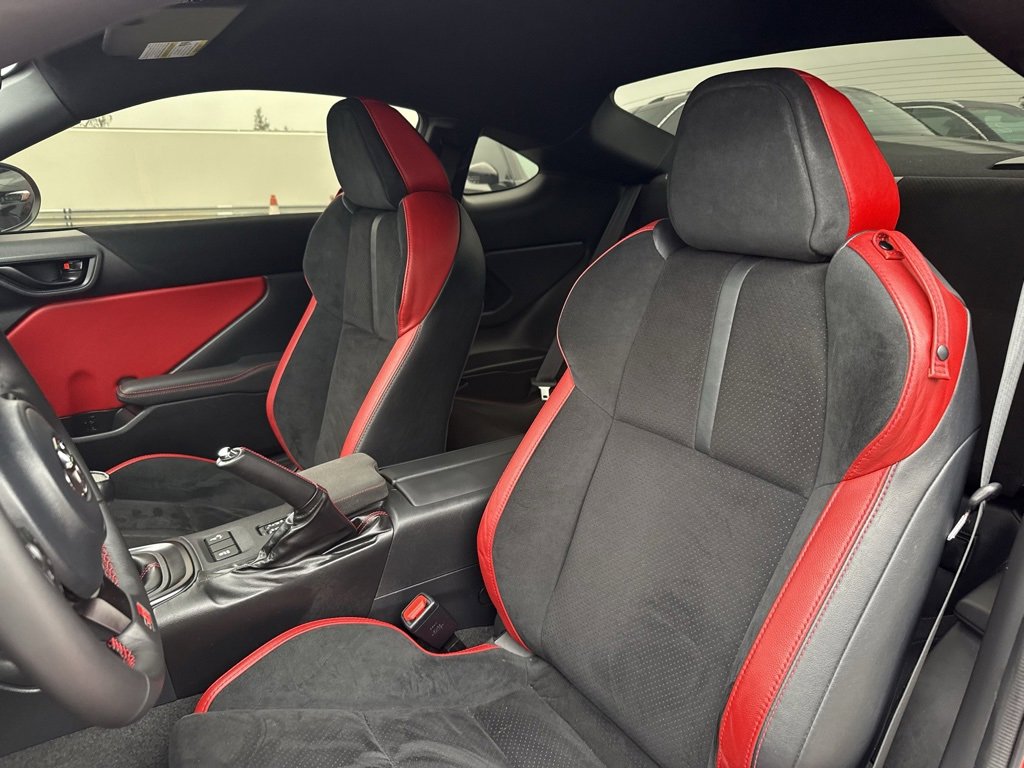 Used 2024 Toyota GR86 TRUENO Edition image 13