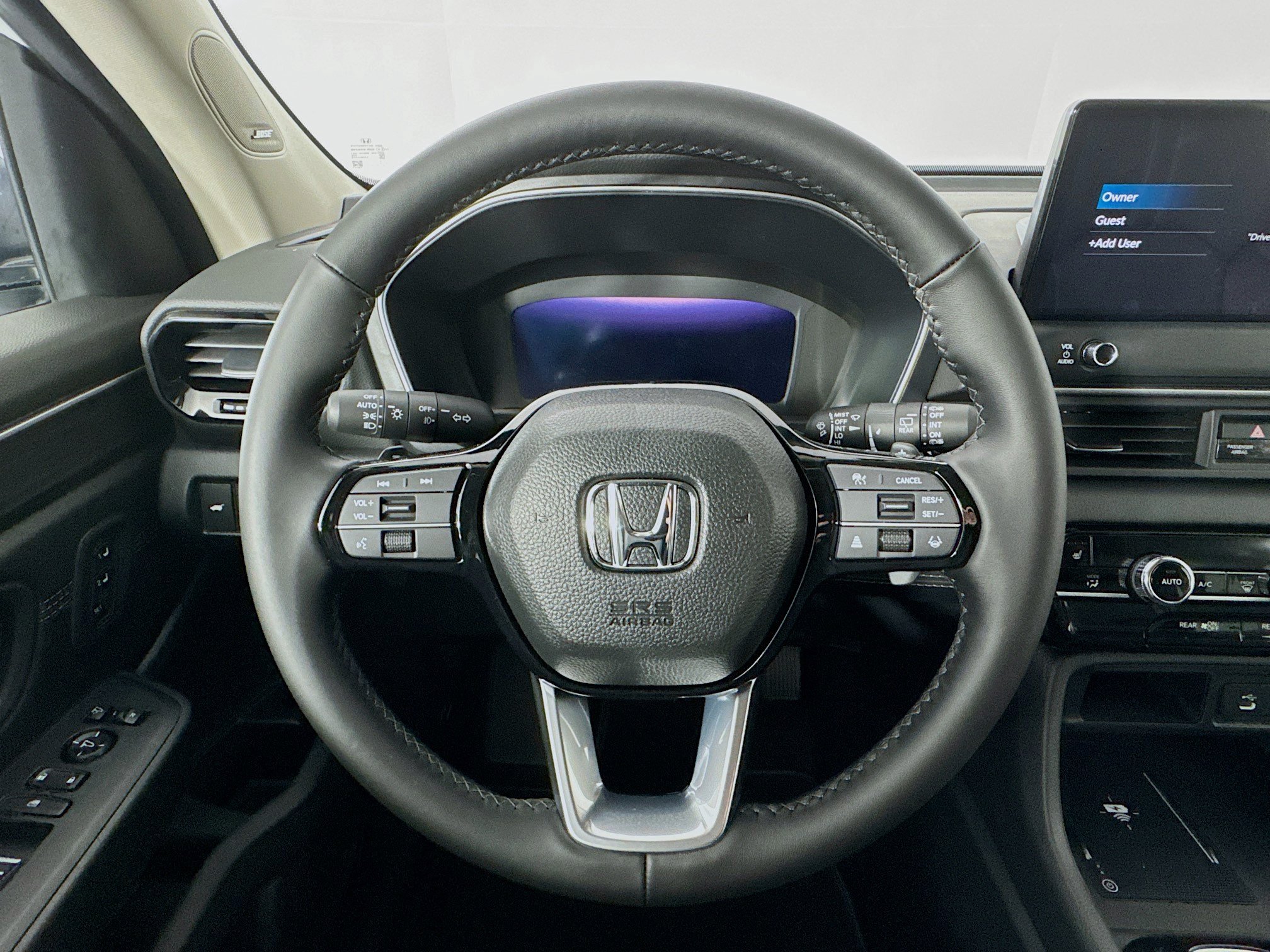 New 2026 Honda Pilot Touring image 11