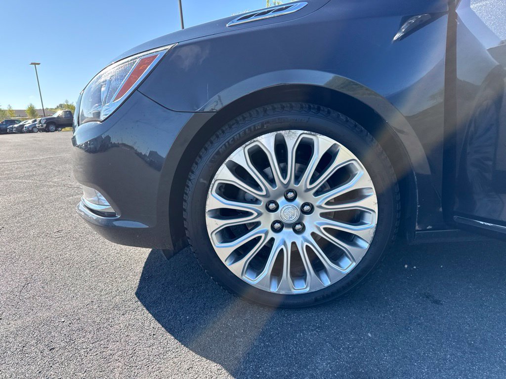 Used 2015 Buick LaCrosse Premium w/ Driver Confidence Package #1 FWD image 41