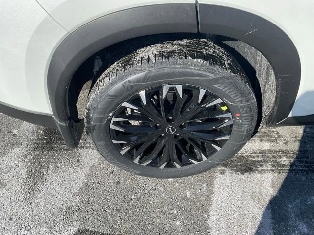 New 2026 Nissan Rogue SV image 7