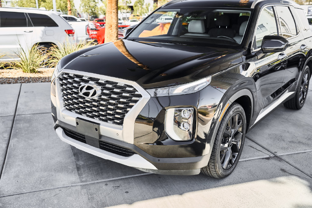 Used 2020 Hyundai Palisade SEL w/ Premium Package FWD image 6