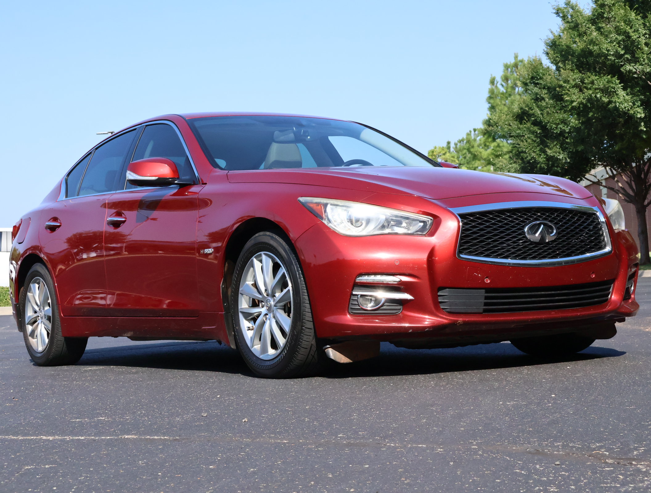 Used 2014 INFINITI Q50 Premium w/ Deluxe Technology Package AWD/4WD image 1