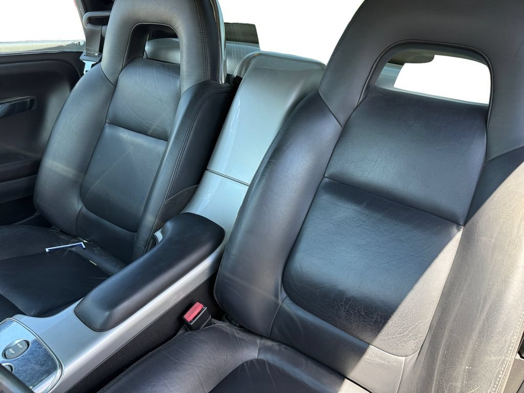 Used 2005 Chevrolet SSR w/ Preferred Equipment Group RWD image 15