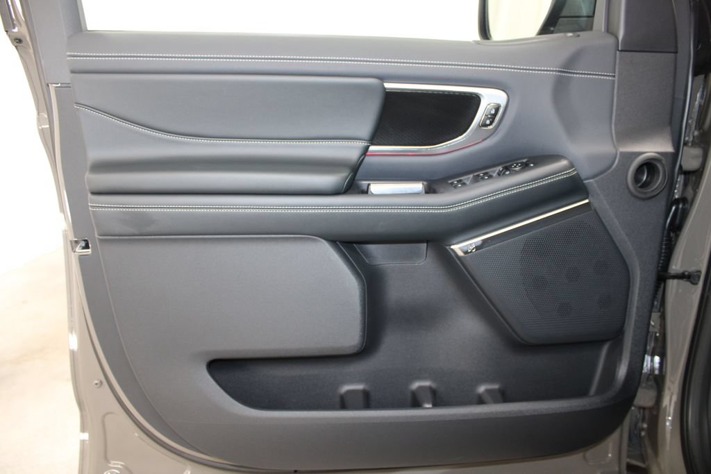 New 2027 Ford Expedition Max Platinum w/ Stealth Performance Package AWD/4WD image 18