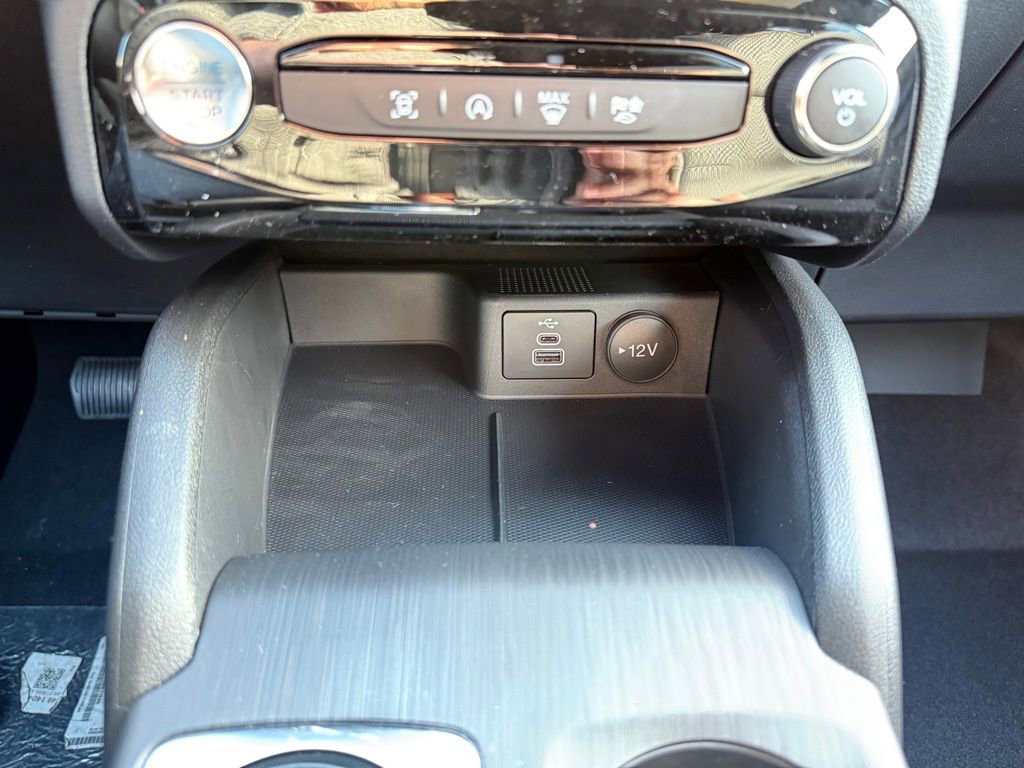 New 2026 Ford Escape ST-Line w/ Tech Pack #1 FWD image 27