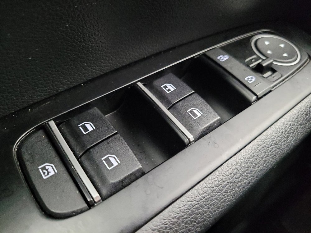 Used 2024 Kia Soul LX w/ Option Group 015 image 27