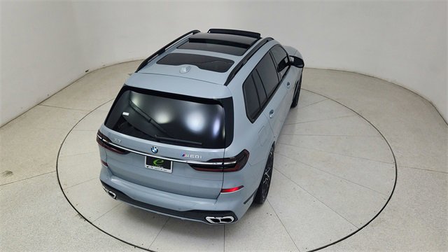 Used 2025 BMW X7 M60i image 85