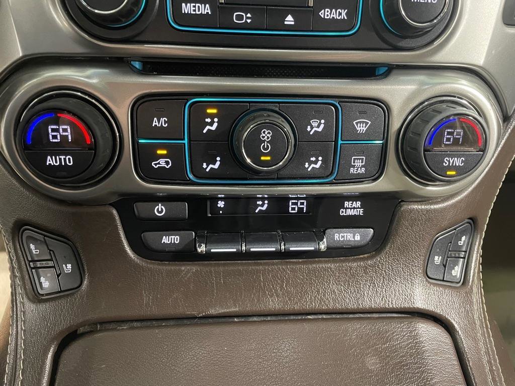Used 2018 Chevrolet Suburban Premier image 37