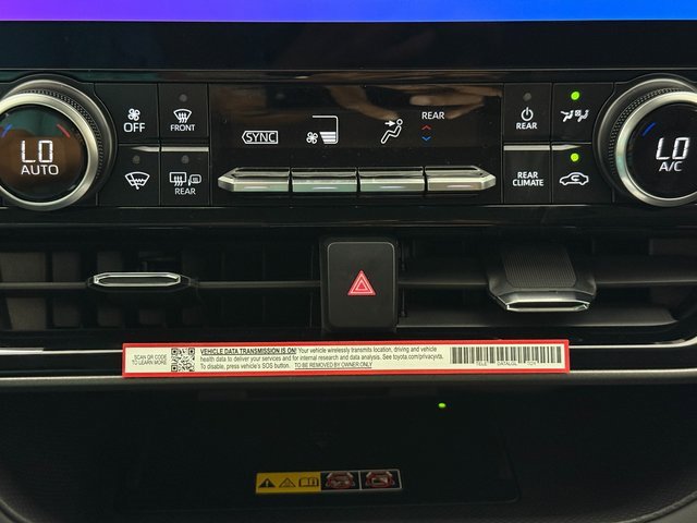 New 2026 Toyota Highlander XLE image 17