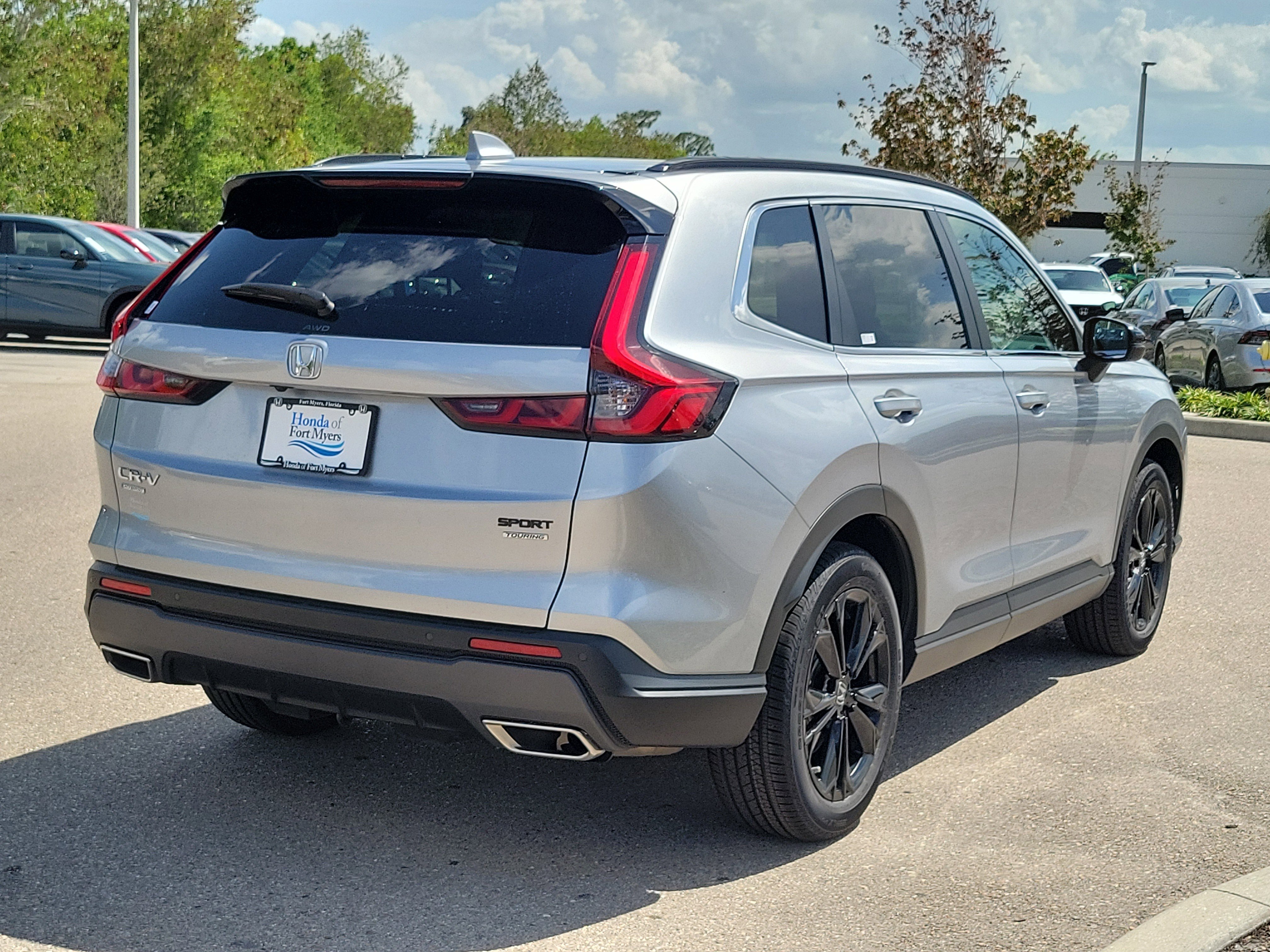 Used 2023 Honda CR-V Sport Touring image 6