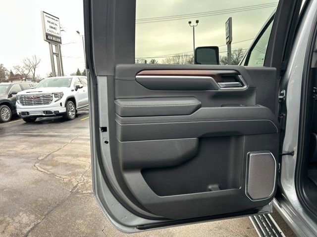 Used 2025 GMC Sierra 2500 Denali w/ Denali Reserve Package image 18