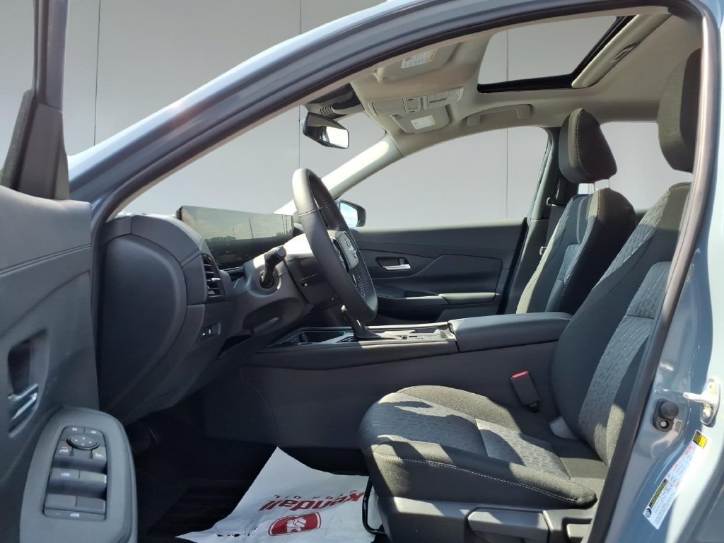 New 2026 Nissan Sentra SV w/ SV Convenience Package FWD image 14