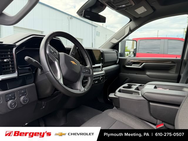 Certified 2025 Chevrolet Silverado 2500 LT w/ Convenience Package AWD/4WD image 9