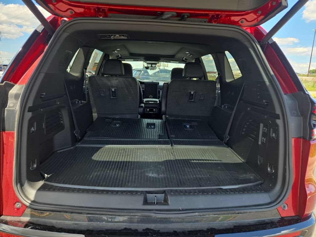 Used 2026 GMC Acadia Denali w/ Super Cruise Package AWD/4WD image 13