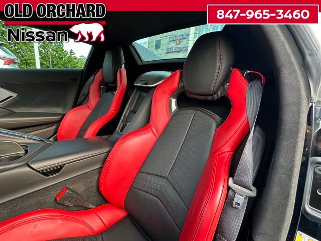 Used 2024 Chevrolet Corvette Stingray Premium Conv w/ Z51 Performance Package RWD image 15