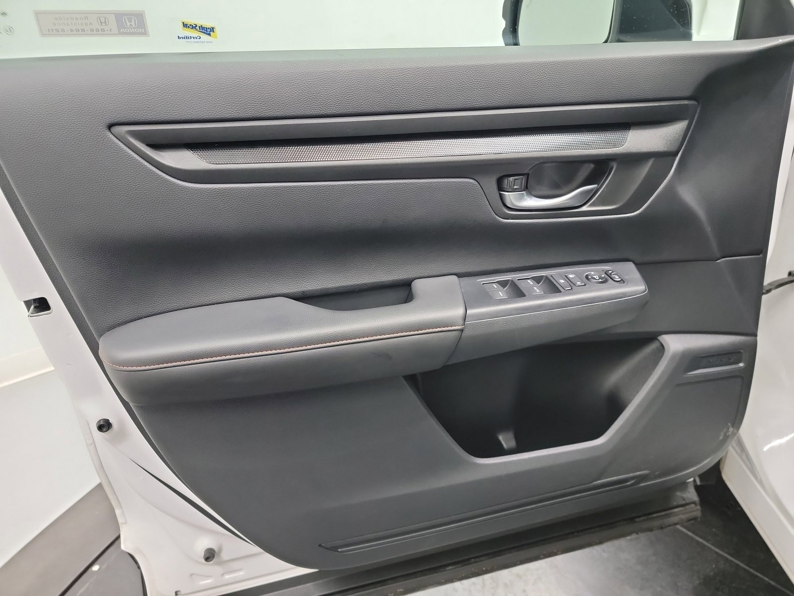 Certified 2025 Honda CR-V Sport image 13