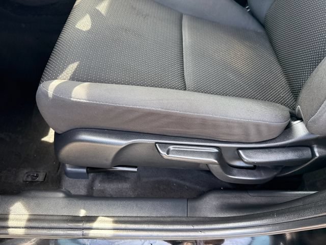 Used 2022 Honda HR-V LX image 11