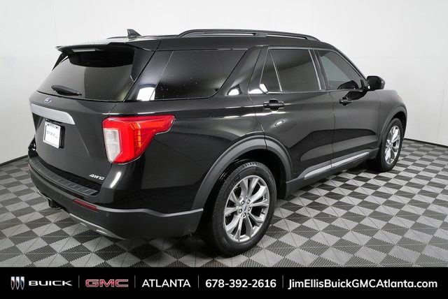 Used 2022 Ford Explorer XLT w/ Equipment Group 202A image 3