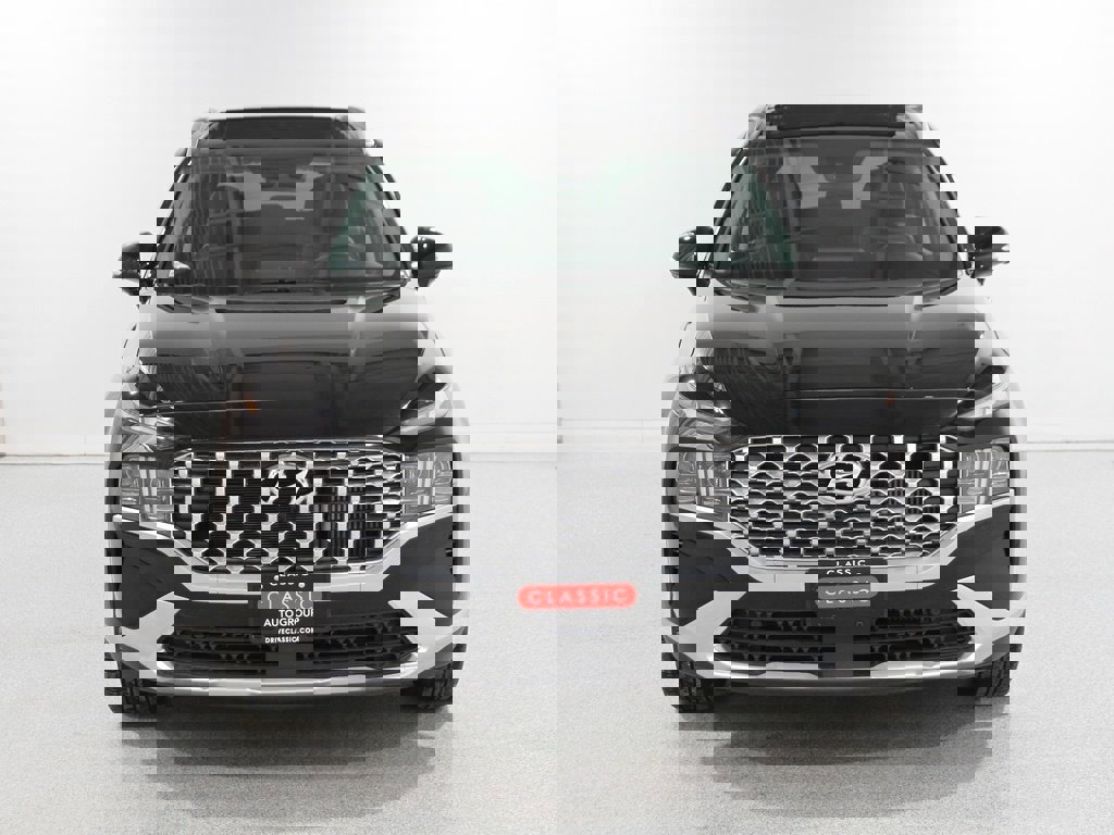 Certified 2022 Hyundai Santa Fe Limited w/ Cargo Package image 2