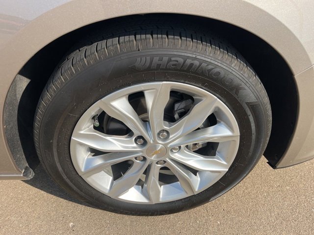 Used 2024 Chevrolet Malibu LT image 57