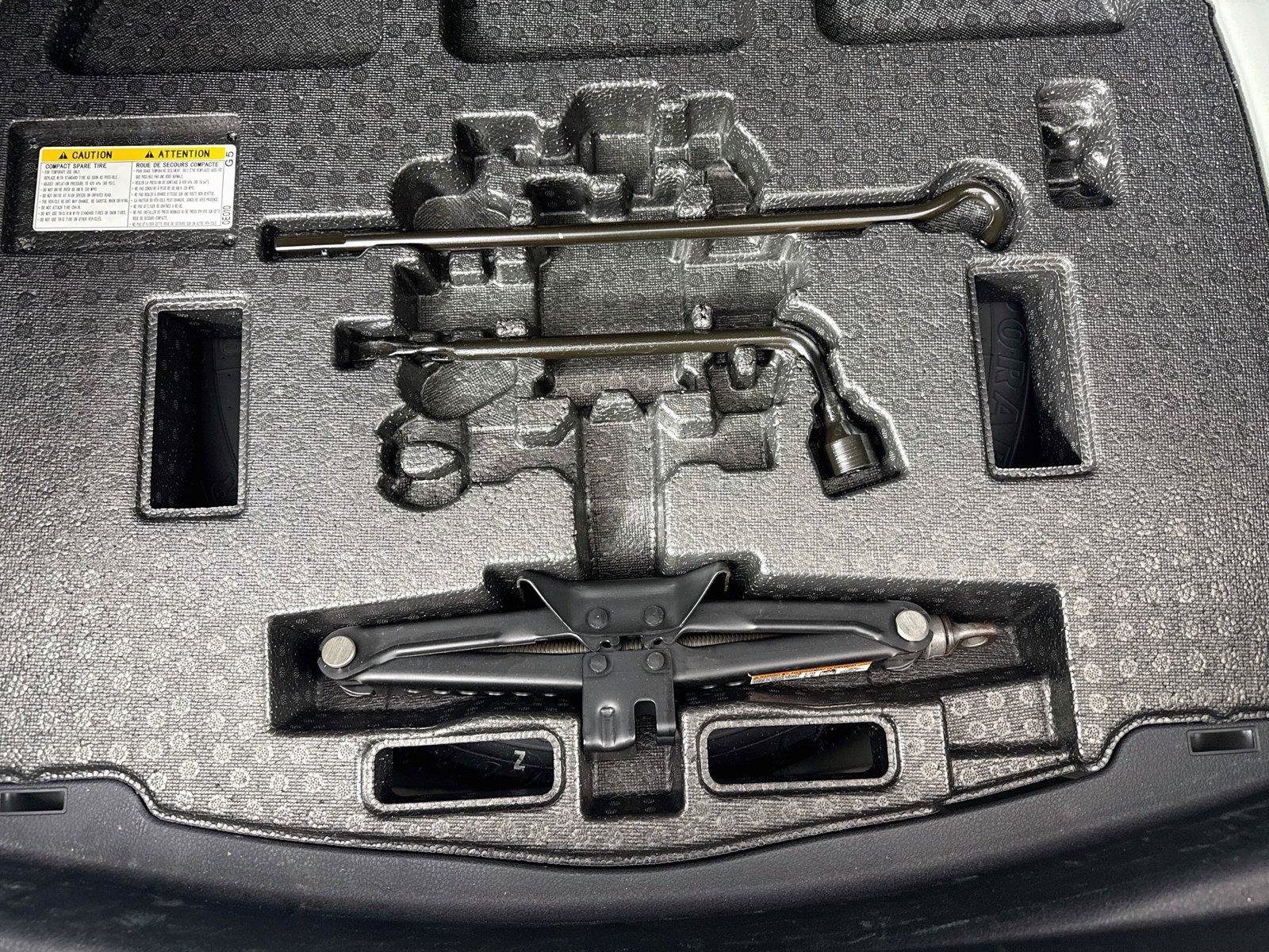 Certified 2024 Toyota Camry SE FWD image 34