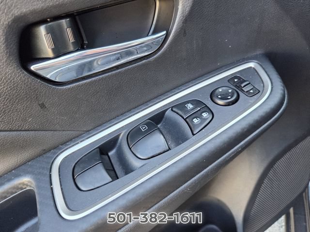Certified 2025 Nissan Versa SR w/ Trunk Package FWD image 30